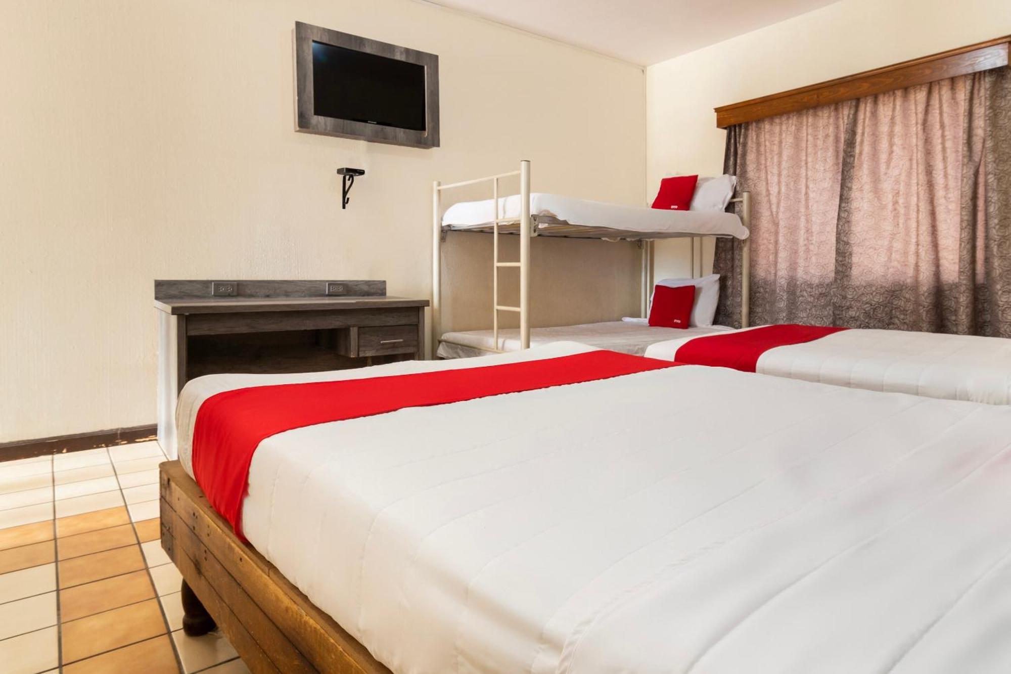 Oyo Hotel Real Del Sur, Estadio ชิฮวาฮวา ภายนอก รูปภาพ